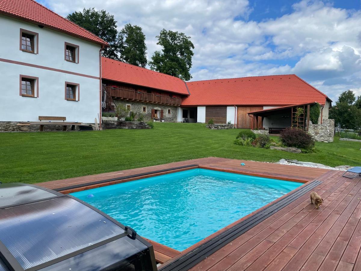 Apartamento Farma Náhlov Frymburk Exterior foto