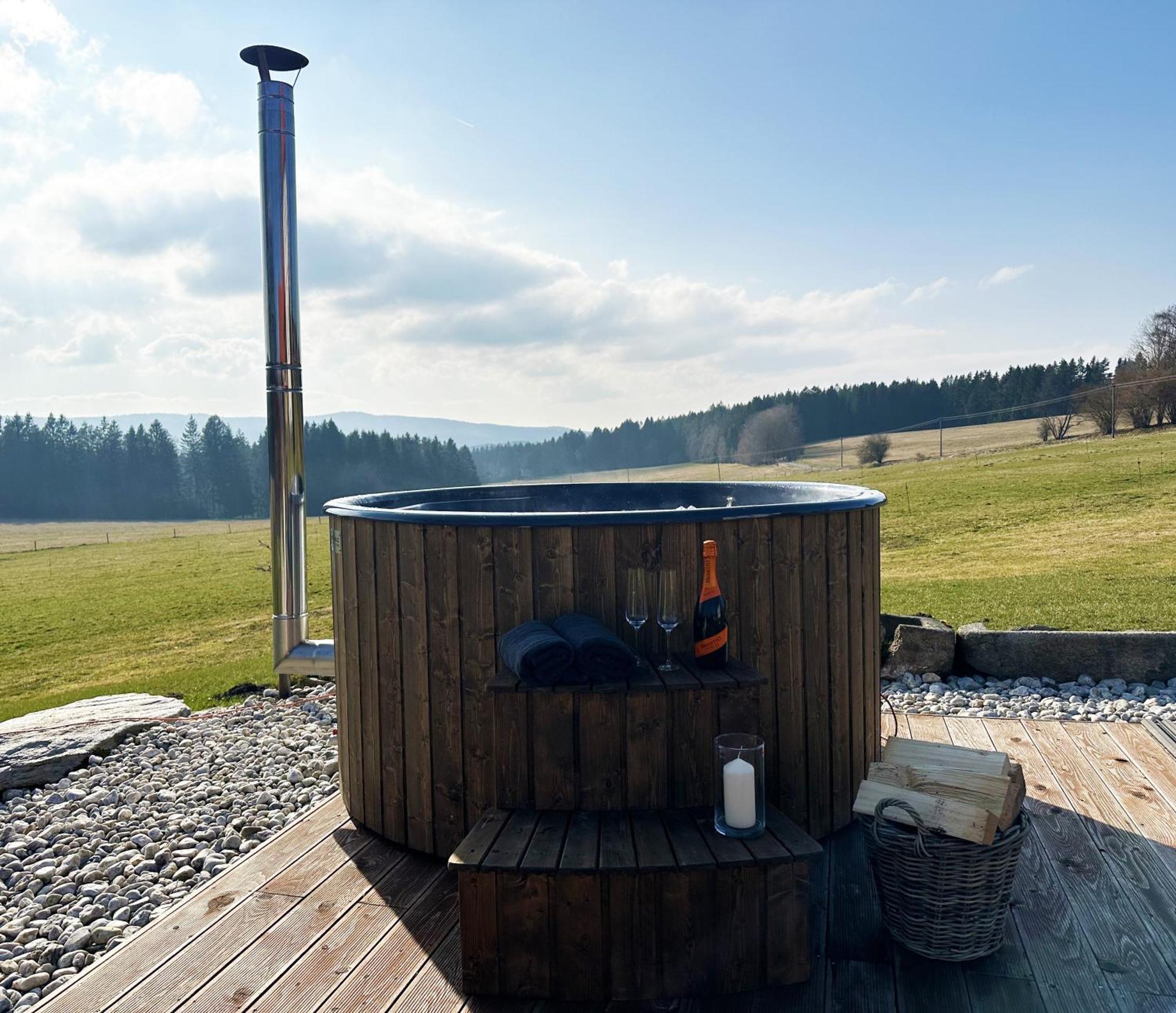Apartamento Farma Náhlov Frymburk Exterior foto